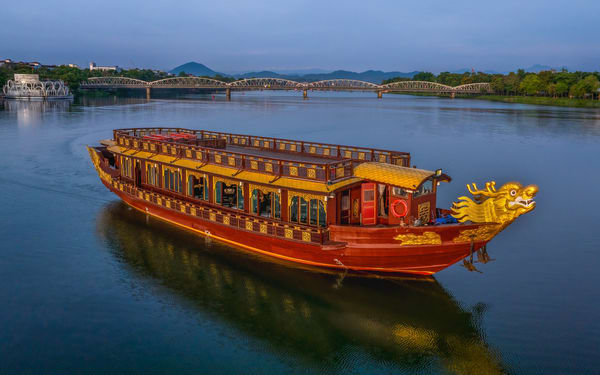 Hue: Perfume River Dining Cruise Experience By Hueritage Cruise