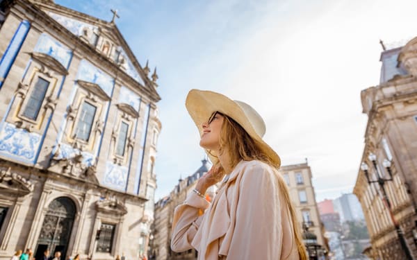 Porto, Nazare and Obidos tour