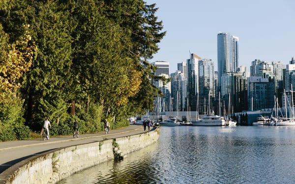 Granville Island and Stanley Park Day Tour in Vancouver
