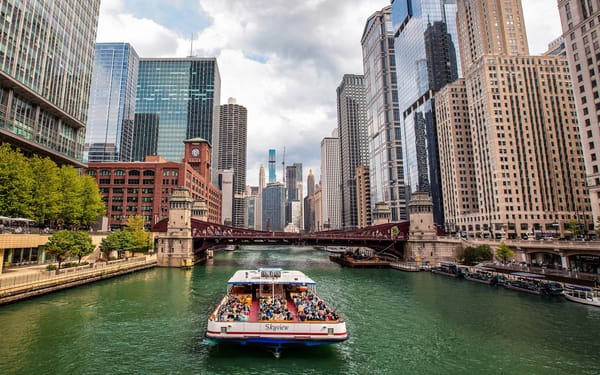 Chicago Architecture River Cruise Guided Tour