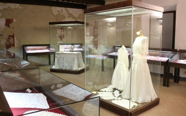 Lace Museum ticket in Venice