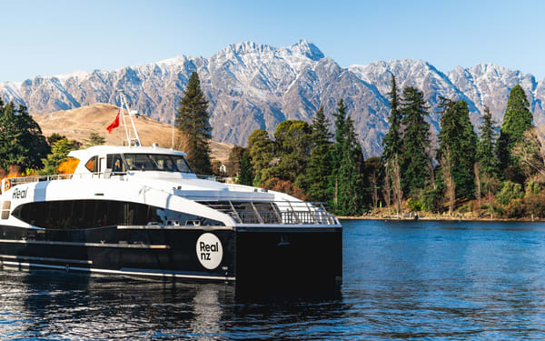 Spirit of Queenstown lake cruise and Walter Peak Experiences
