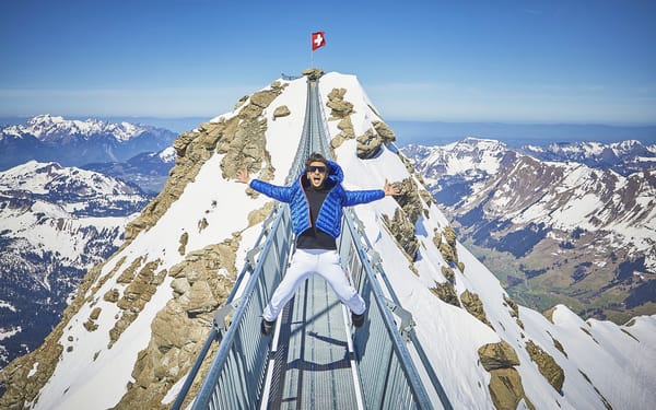 Glacier 3000 and Montreux Day Tour with Transport