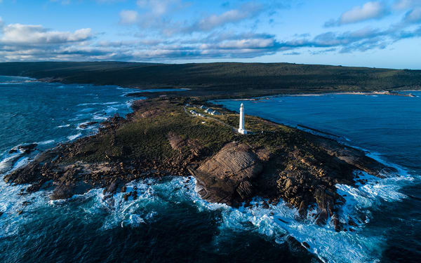 Margaret River Cave, Wine & Busselton Jetty Tour