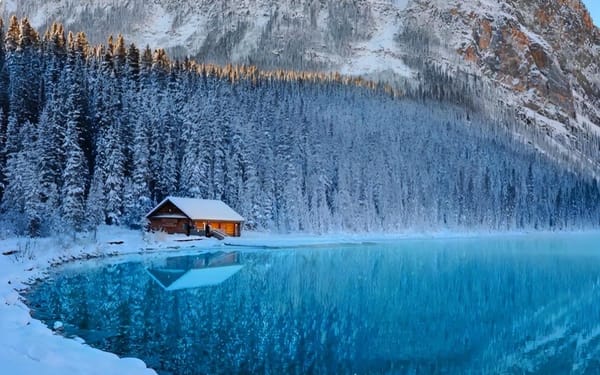 Lake Louise, Moraine Lake, Johnston Canyon & Banff Town Day Tour