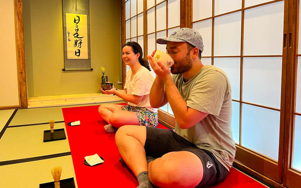 Tea Ceremony Experience in Osaka