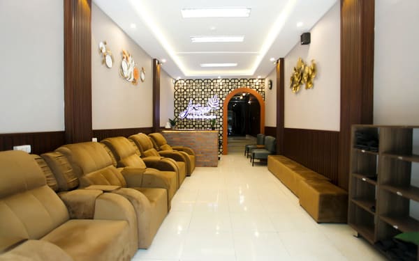 La Spa 38, Nourishing Shampoo & Massage Experience in Ha Noi