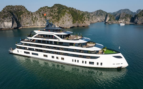 Dora 2D1N Cruise: Ha Long Bay and Lan Ha Bay Tour