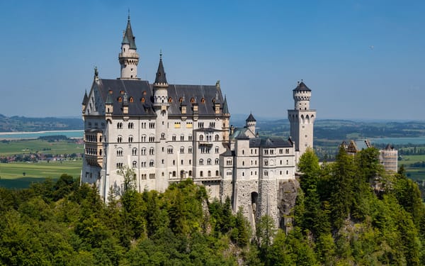 Neuschwanstein Castle and Linderhof Palace Day Tour