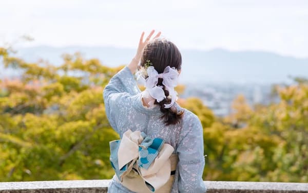 Kyoto Kimono Rental Experience & Japanese Makeover & Photoshoot (Provided by Ookini Arashiyama Store)