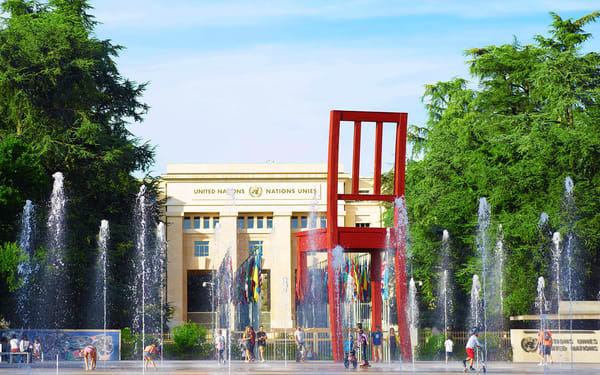 Geneva City Tour with Optional Boat Cruise and/ or Annecy Tour