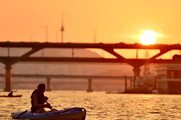Water Activities:Stand-Up Paddle (SUP) & Kayaking on the Han River