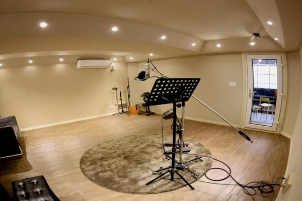 K-POP Recording Experience: One-Day Class at LOVE ISLAND RECORDS
