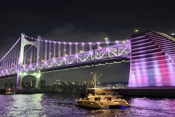 Best Busan Yacht Tour Haeundae Gwangalli (GoGo Yacht)