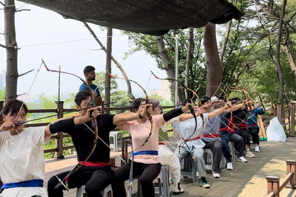 Traditional Korean Archery Experience in Daegu