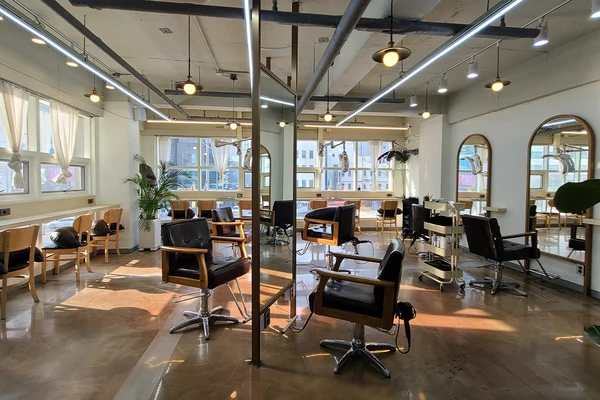 Hairstyling Experience at OLRANG in Hongdae