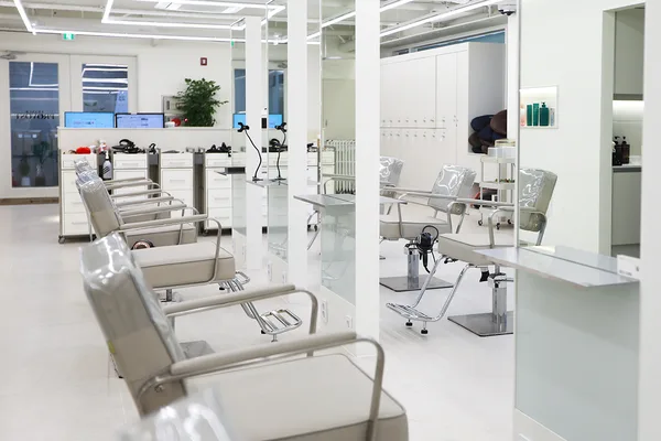 Myeong-dong Hairstyling Experience at Herique