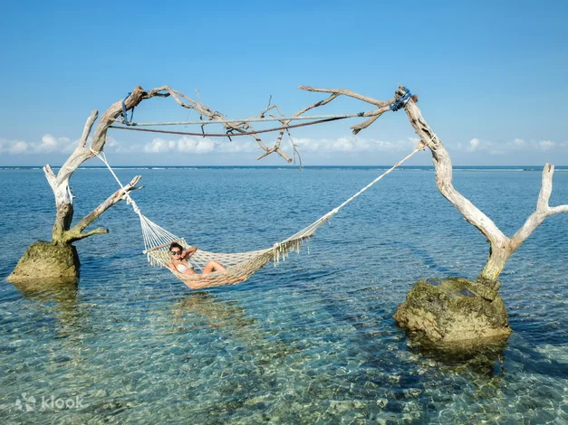 Lombok Gili Islands Private Tour by Glass Bottom Boat - Klook United States