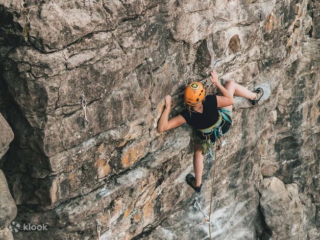 Lead Climbing Animasia