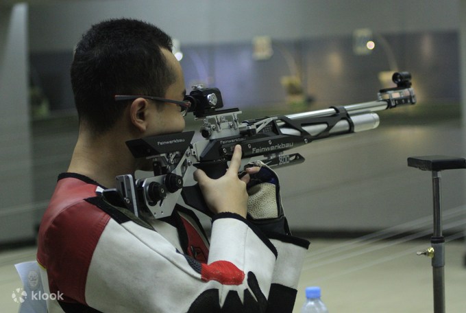 Shooting Experience at Shooting Range Perbakin Lapangan Tembak Senayan - 클룩 KLOOK 한국