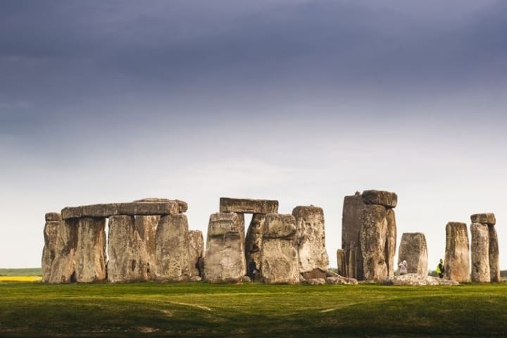 Tur sehari ke Stonehenge dan Desa Cotswold dari Bristol