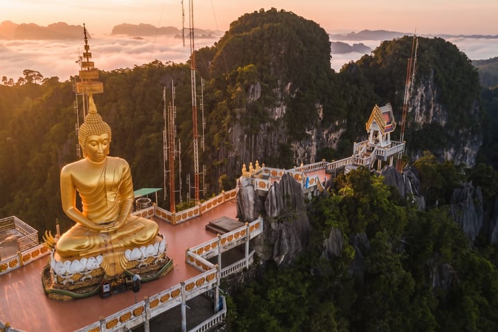 Tiger Cave Temple, Emerald Pool & Hot Springs Tour from Krabi