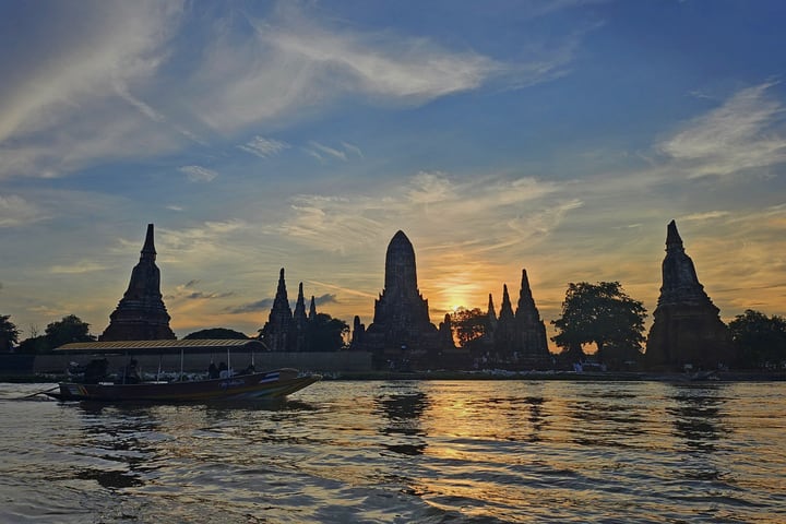 Bangkok Private Full-Day Culture & Food Tour