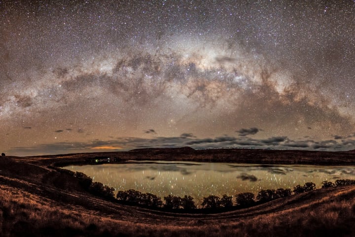 蒂卡波湖银河观星体验