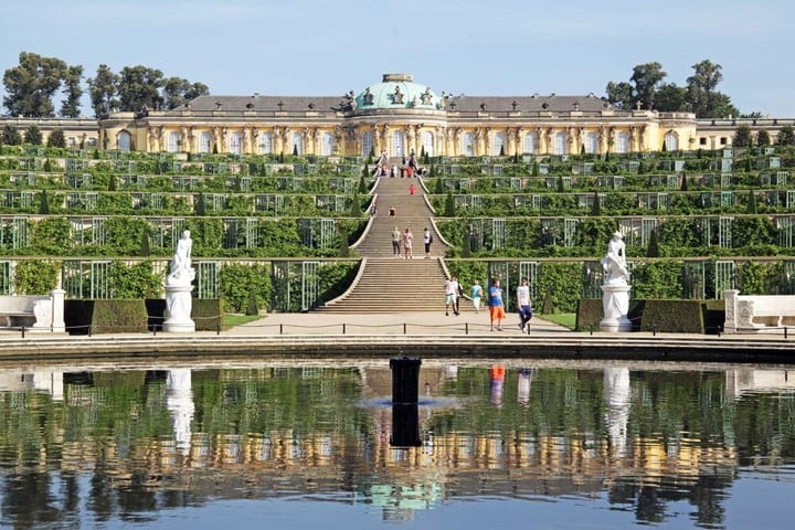Discover the Potsdam Half-Day Tour dari Berlin