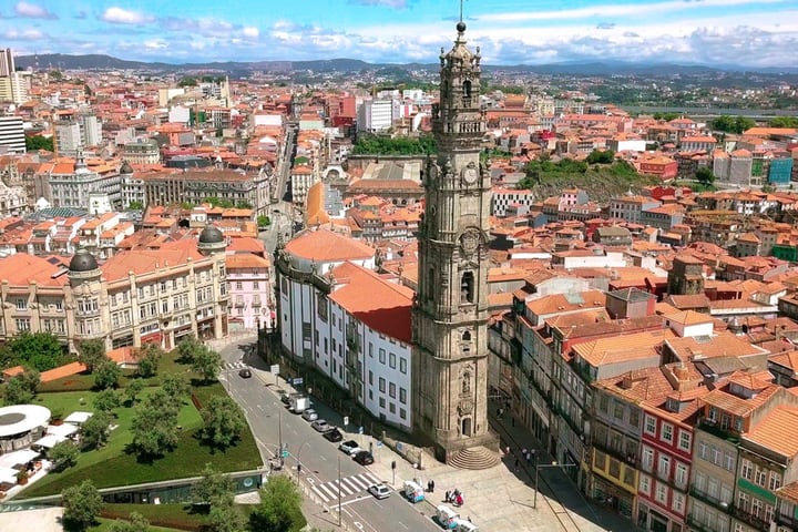 Clerigos Tower ticket in Porto
