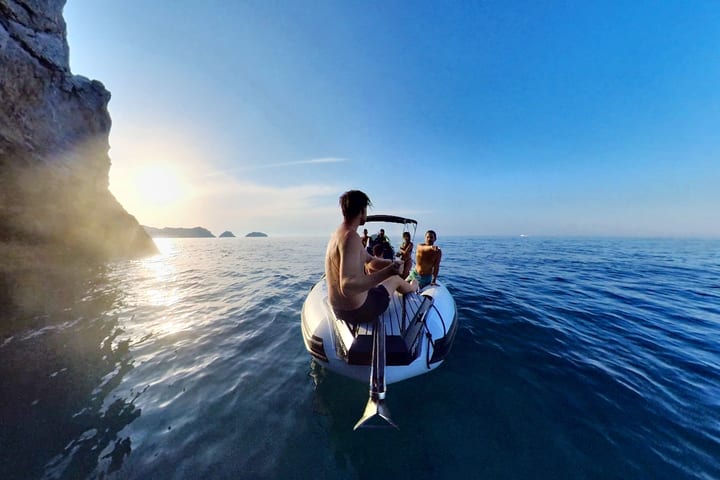 Tur Pribadi Setengah Hari Kapel Mamma Mia Skopelos