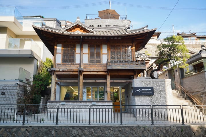 Bugaksan - Layanan Sewa Peralatan Hiking di Seoul