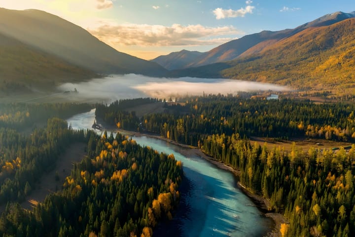 Xinjiang Autumn Love Twin Lakes 7-Day Tour
