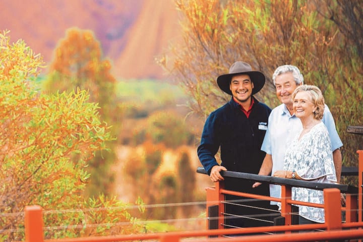 Uluru Morning Tour dan Guided Base Walk