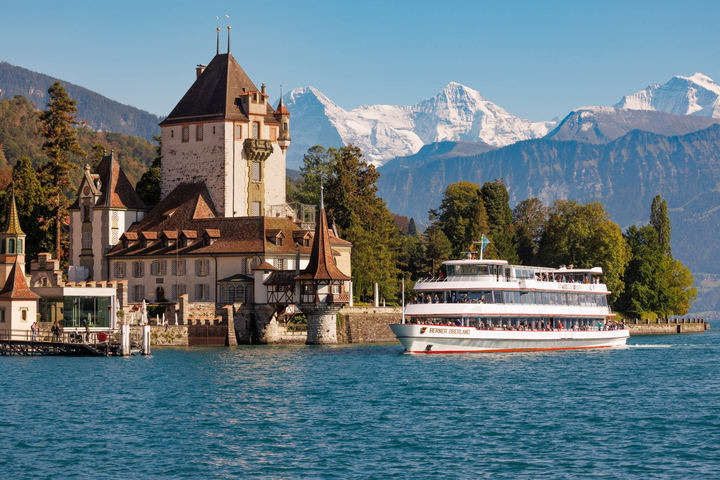 Boat Cruise di Interlaken (Unlimited Day Pass)