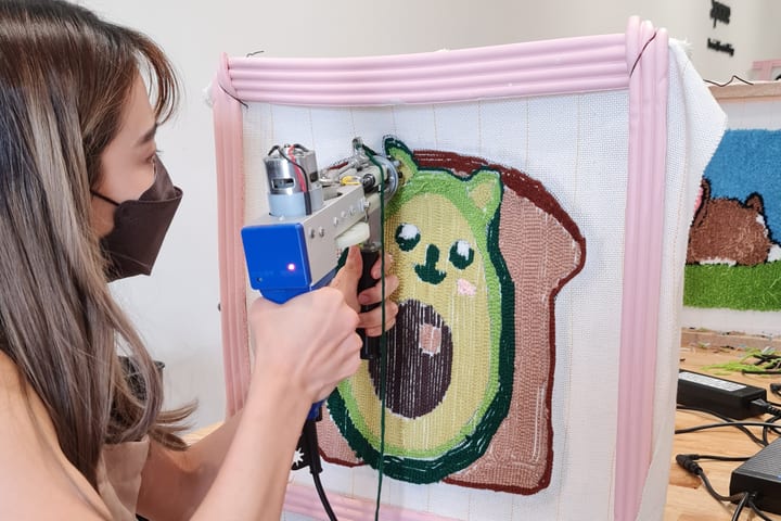 Workshop Rug Tufting atau Neon Lights oleh Tuft Space di Selangor