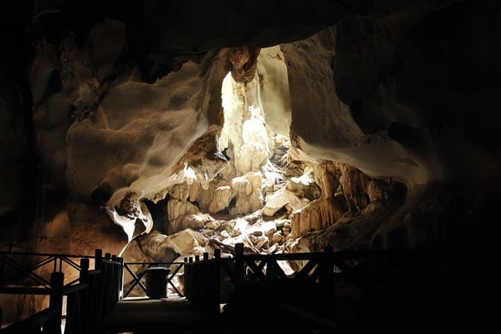 Caving Adventure di Sarawak