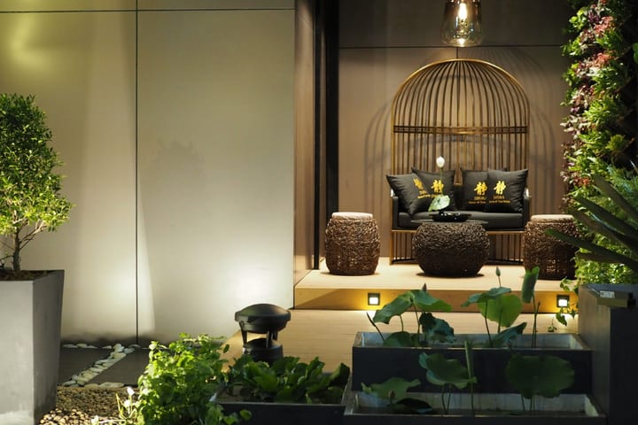 DIORA Luxe Asoke di Bangkok