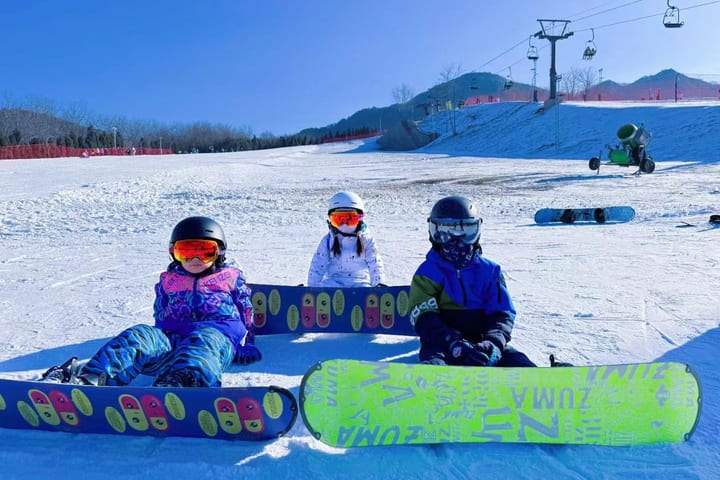 Tur Ski Ganda & Snowboard Sehari Penuh di Gunung Rokko