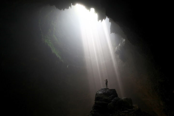 Yogyakarta Jomblang Cave & Kalisuci Cave Tubing Private Day Tour
