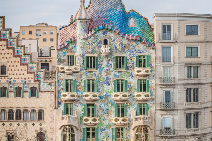 Barcelona: Casa Batlló Ticket & Audio Guide Option