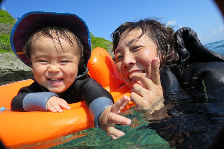 Onna Village Blue Cave Kids Snorkeling (Ages 1 and up OK) (Unlimited Photos & Videos, Free Parking & Shower)