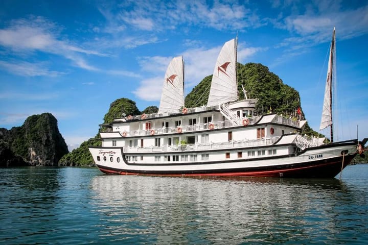 Signature 2天1夜游船：下龙湾及拜子龙湾之旅