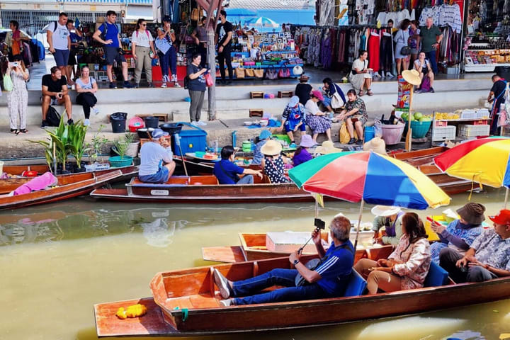 eSIM Gratis - Maeklong Train & floating market & kostum Thai atau kafe gratis