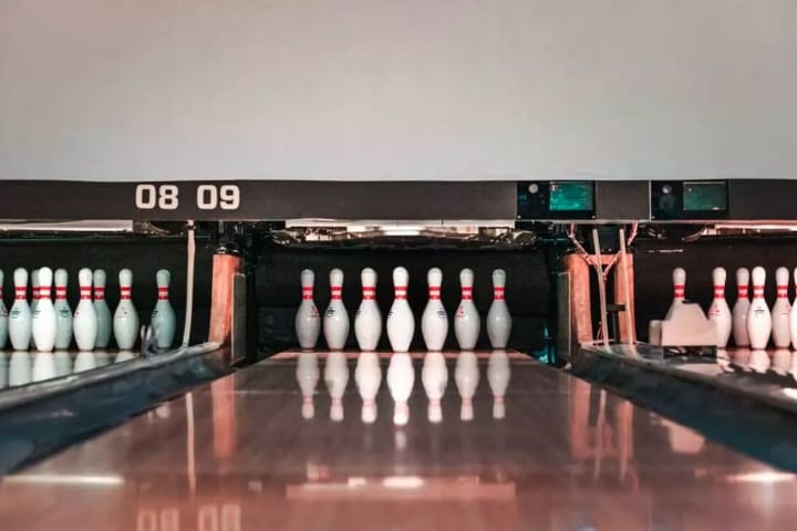 Taroko Bowling Alley Game Package