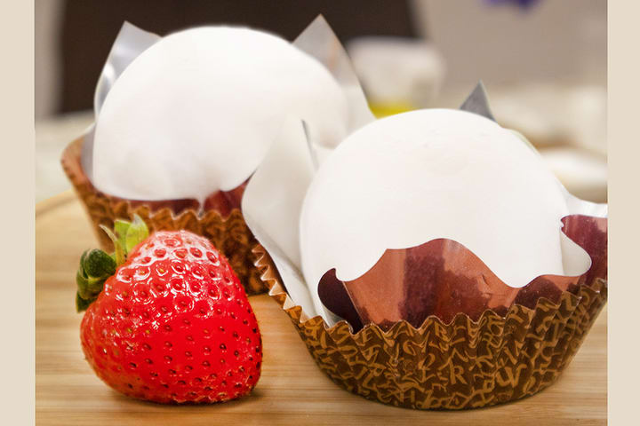 Yilan Yimi Ter - Snow Strawberry Niang DIY Experience