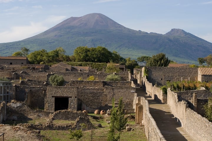 Tur Pompeii Bersama dari Napoli