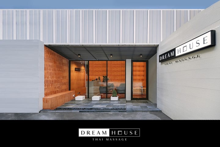 Dream House Thai Massage di Langsuan di Bangkok