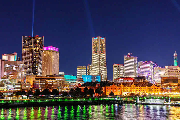 [Kamakura & Yokohama | Includes Train Experience] Enoshima & Kamakura High School & Tsurugaoka Hachimangu Shrine & Yokohama Night View Day Trip (From Tokyo)