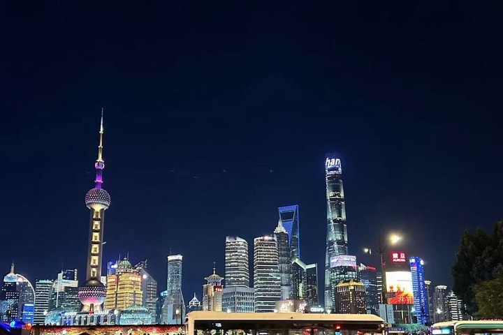 Tur Shanghai Masakan Shanghai + Pemandangan Malam Sungai Huangpu Tur 1 Hari